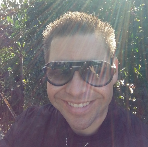 Meet your Posher, Christian - Picture 8 of 8